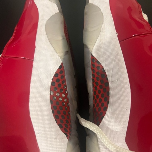 Jordan 11 Retro Men's Athletic Shoes - Red and White - Picture 5 of 7